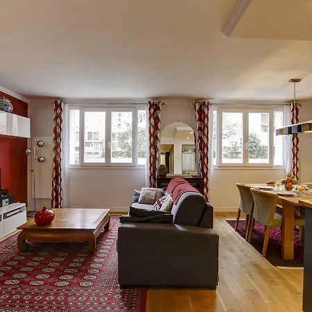 Private Apartment - Cambronne - Eiffel Tower アパート パリ